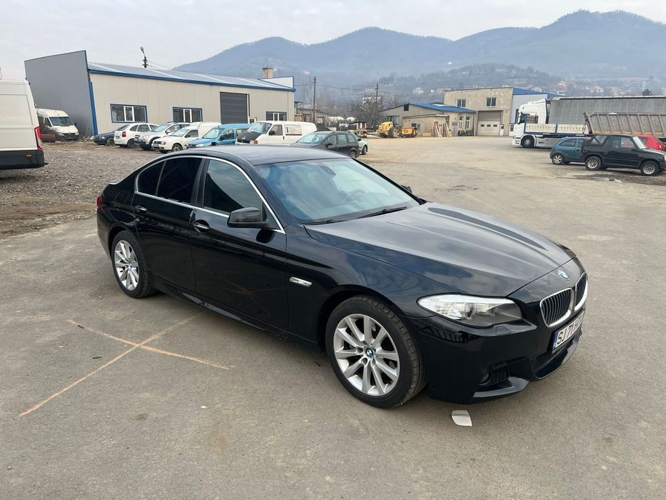 BMW 520 F10 2011