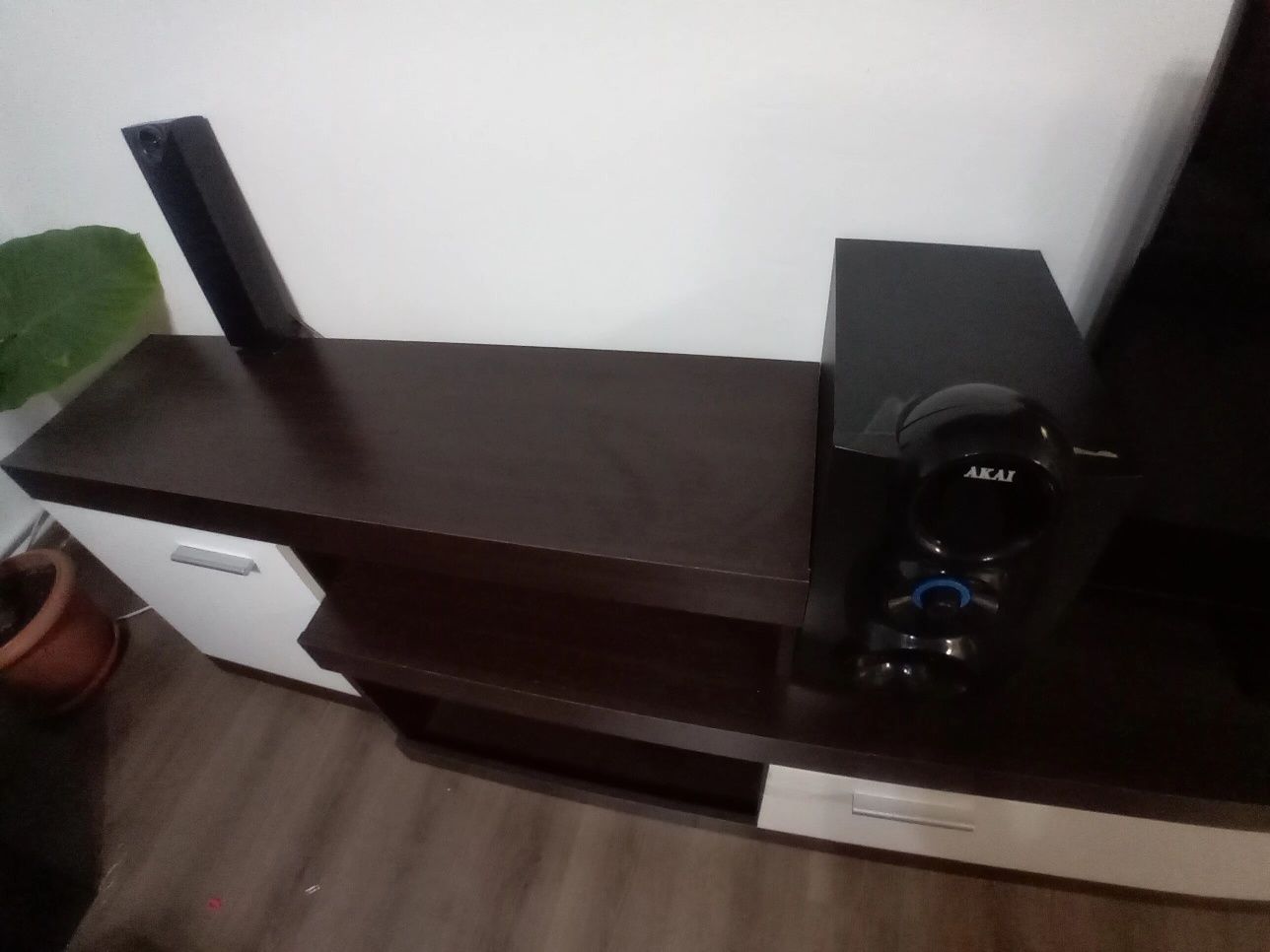 Vand Mobila pentru living