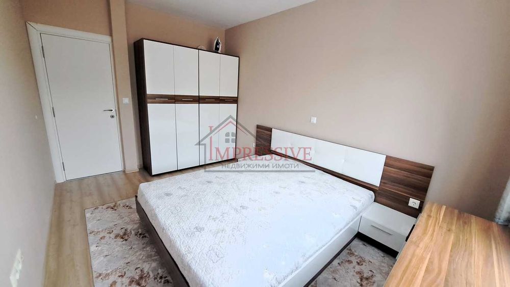 Двустаен Обзаведен с Паркомясто кв.Виница