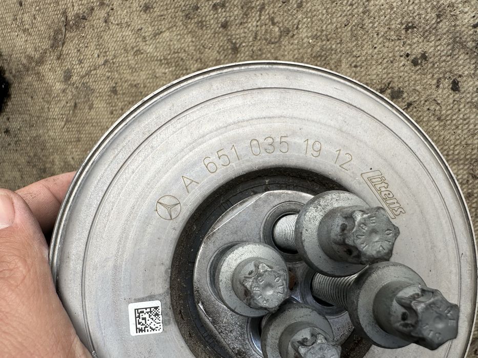 Демпферна шайба 651. Мерцедес cdi