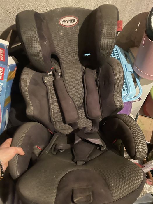 Детское авто кресло