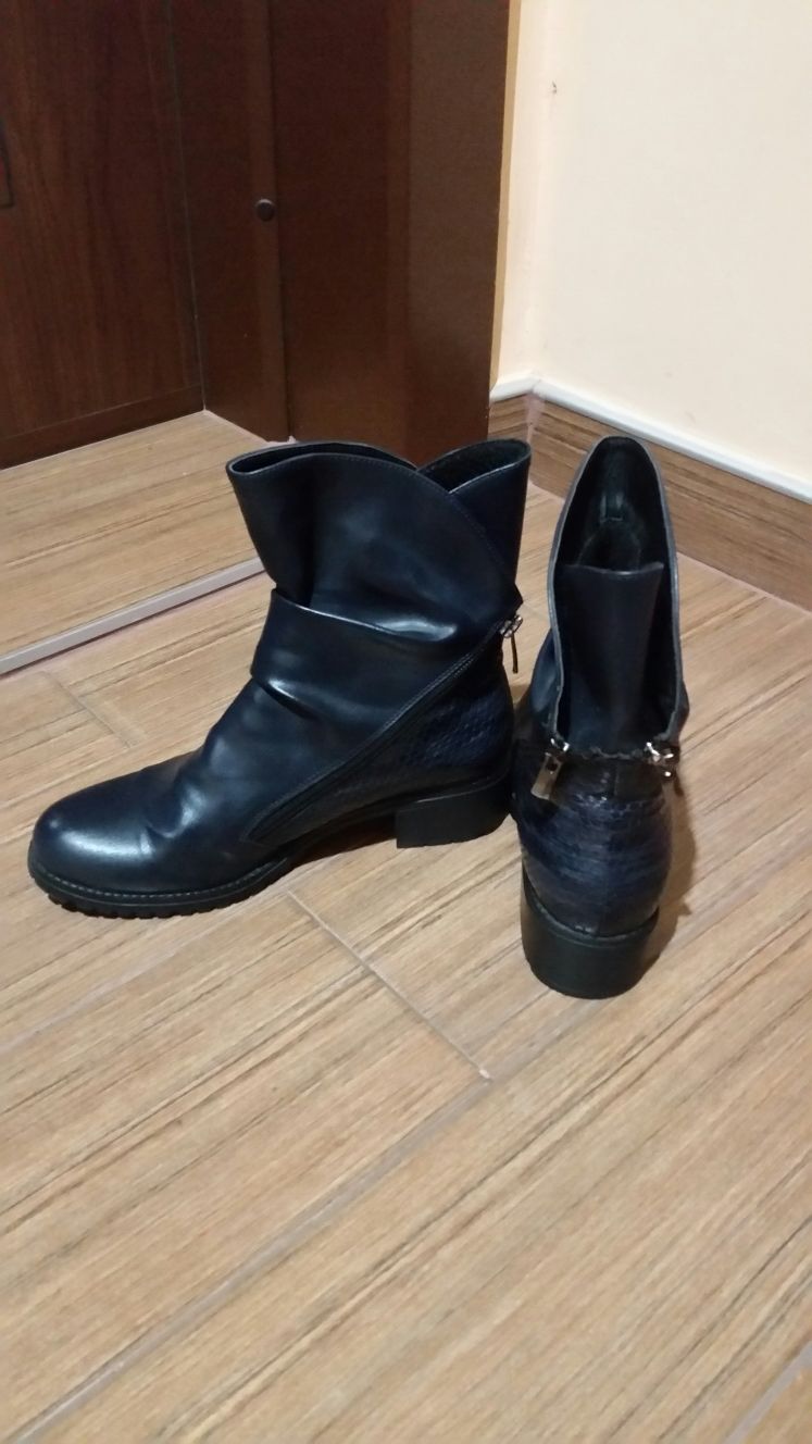 Дамски зимни боти