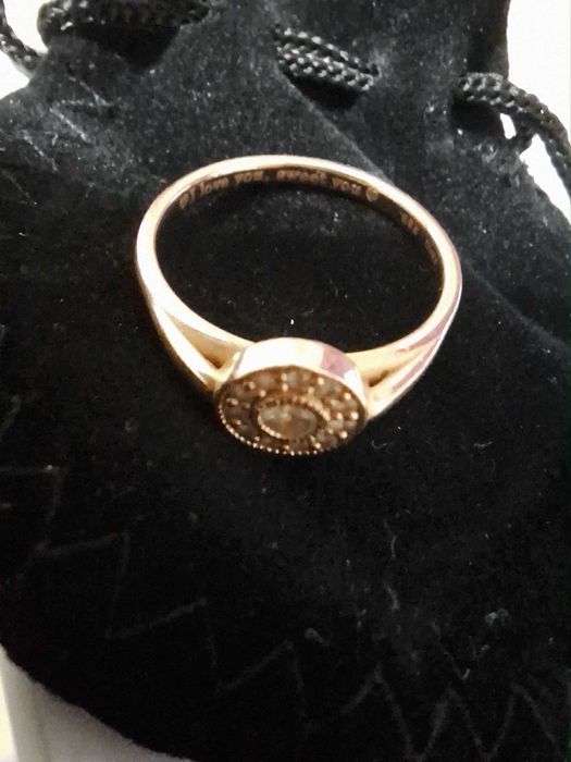 Inel de aur cu diamante