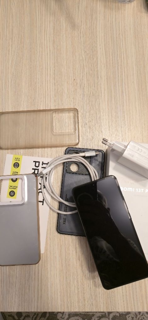 Xiaomi 13T Pro stare 10 din 10 estetic si functional