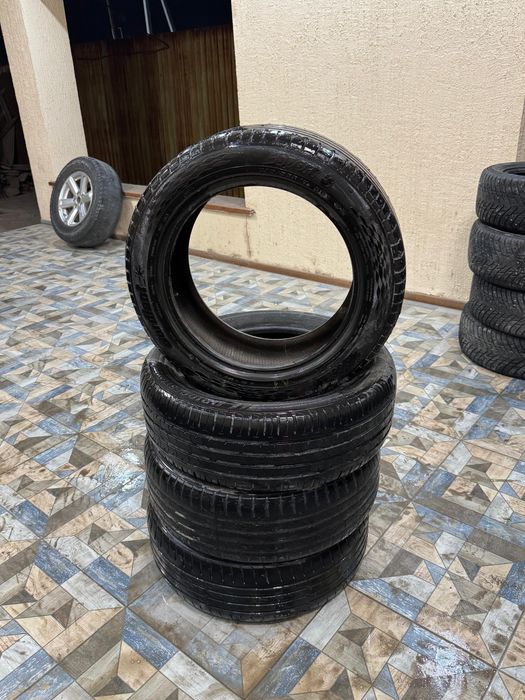Зимние шины R17 хорошее состояние