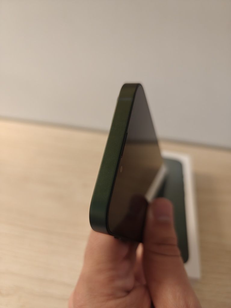 Iphone 13 128 GB / ALPINE GREEN