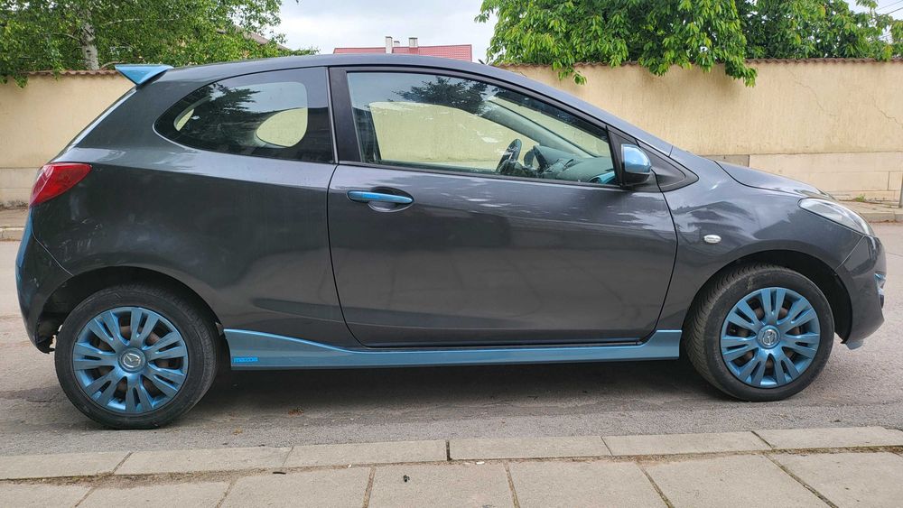 Мазда 2 на части фейслифт ММ