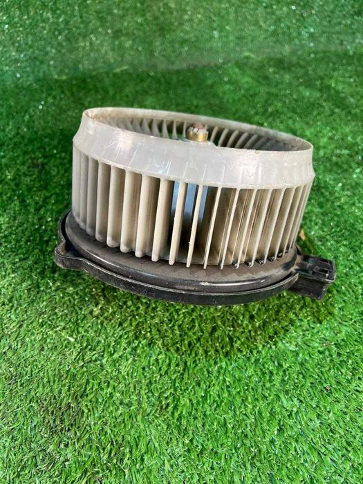 Моторчик печки Toyota Altezza Тойота Альтеза