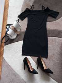 Стилна малка черна рокля