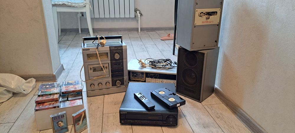 Видеомагнитафон SONY. HOTA