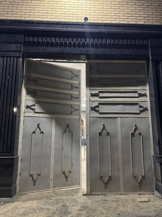 Продаются металическая ворота