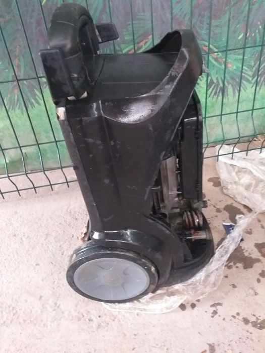 Срочно продаю карчер не рабочий на  запчасти или на вастоновлен я