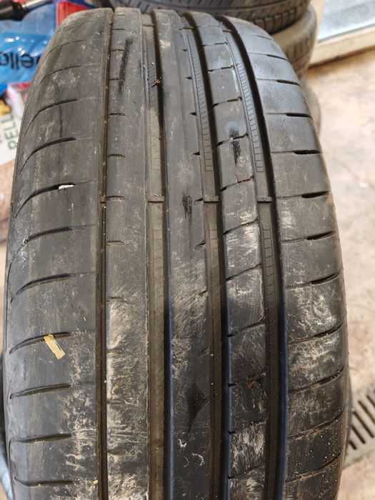 Vand cauciucuri godyear 235/65/18 dot2019