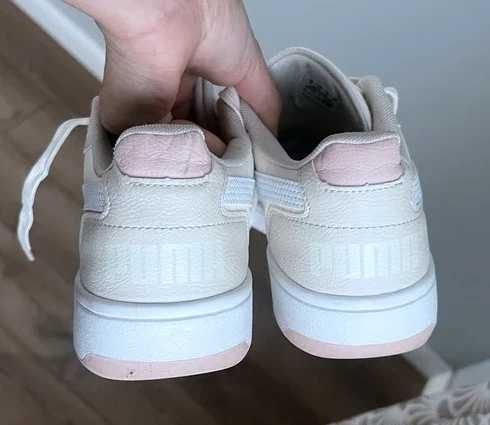 Adidasi Puma 42- purtati o singura data