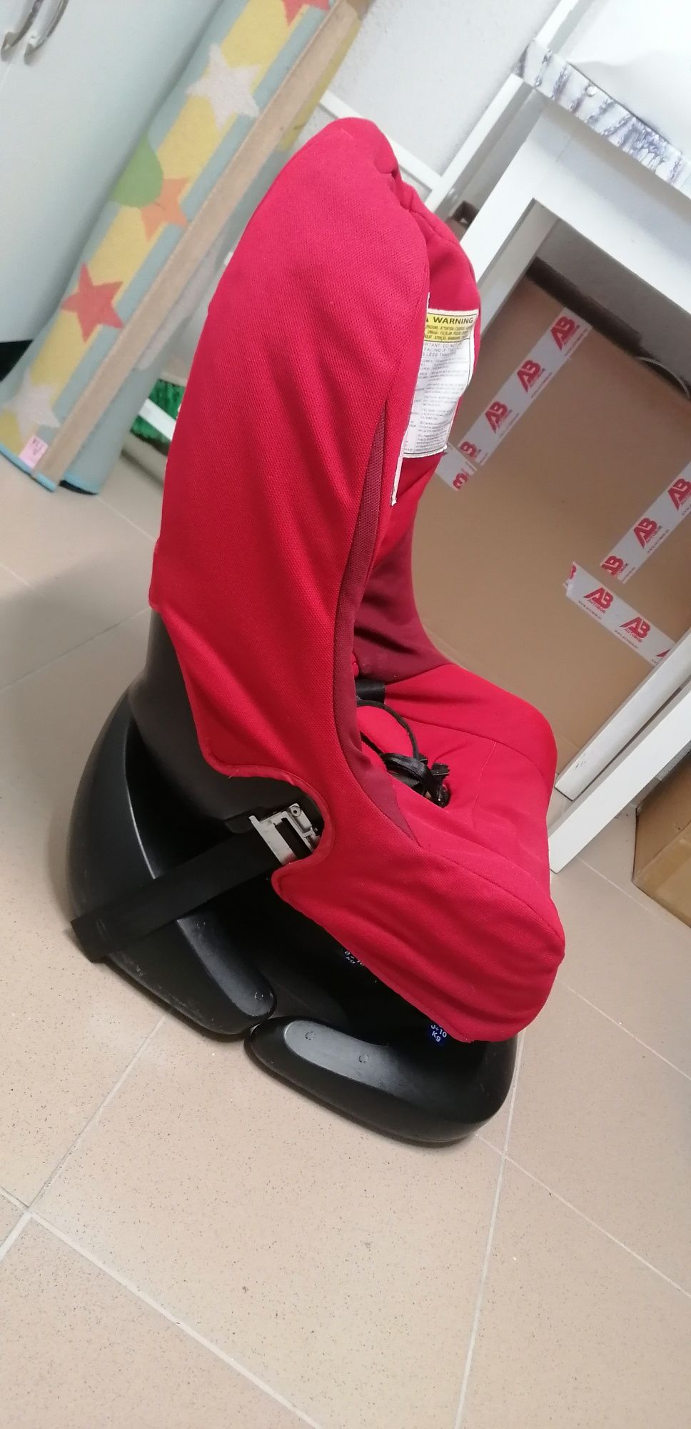Vând scaun auto pentru copii
