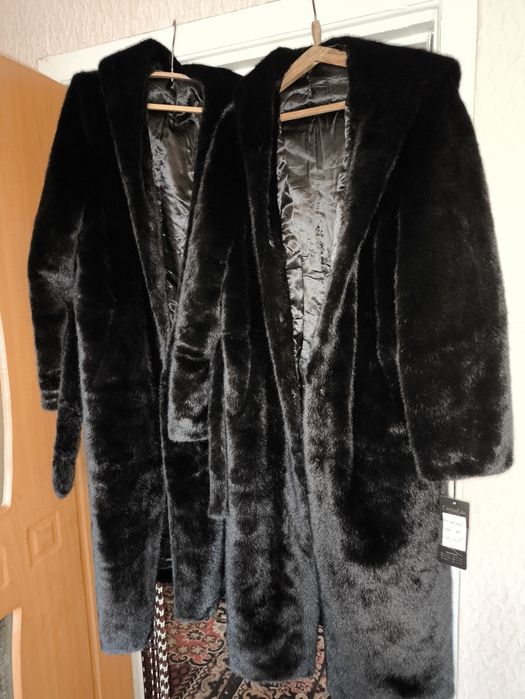 Продам шубу норковую (искусств) новую