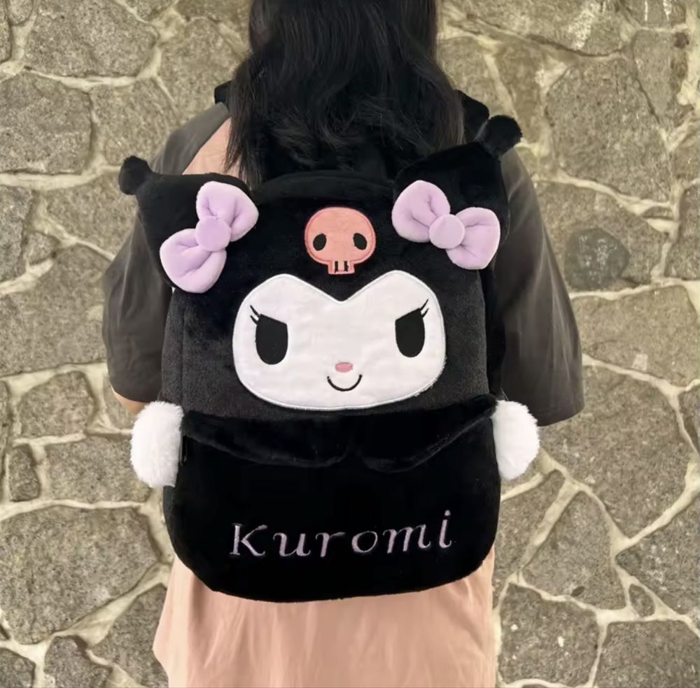 Голяма Плюшена Раница Куроми, Плюшена чанта Hello Kitty Kuromi