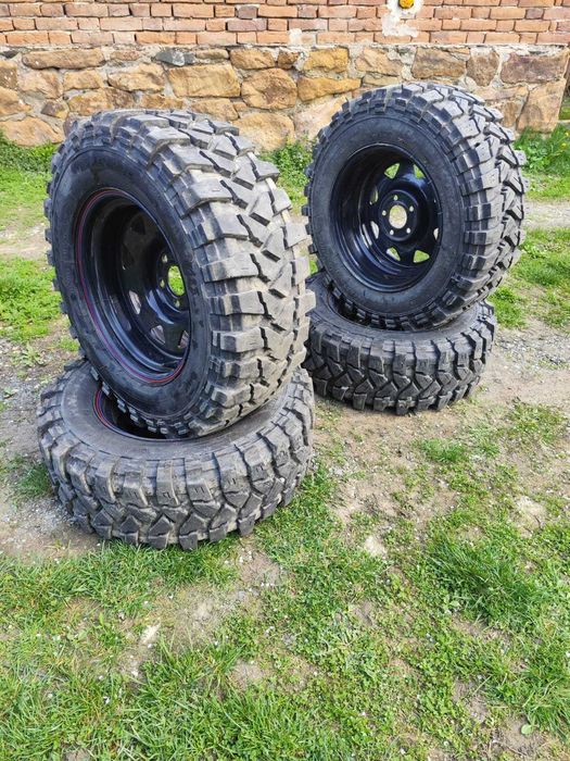 Vand anvelope RAPTOR RADIAL TUBELESS M+S cu jante.