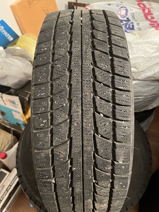 Зимние шины 195/65/15