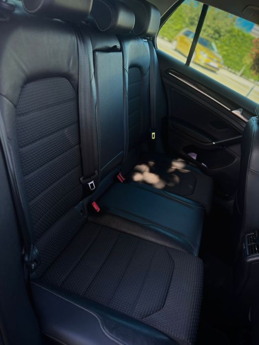 Volkswagen GOLF 7 / Unic Proprietar RO/ AUTOMATA DSG / 2017 / EURO 6