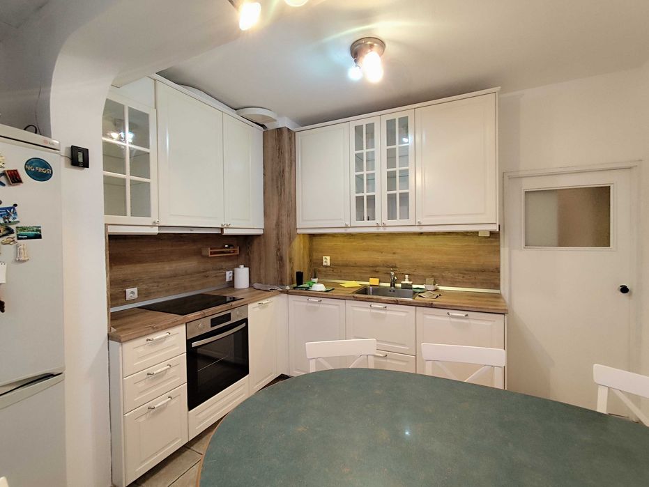 Давам под наем 3 стаен апартамент