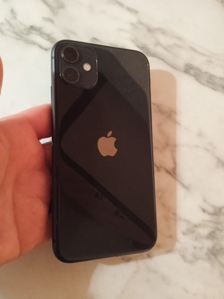 iPhone 11 black...