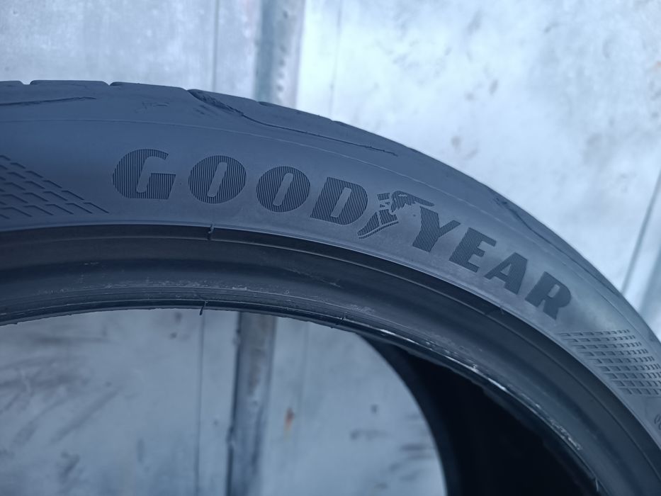 255/35/20 Goodyear Дот 0322