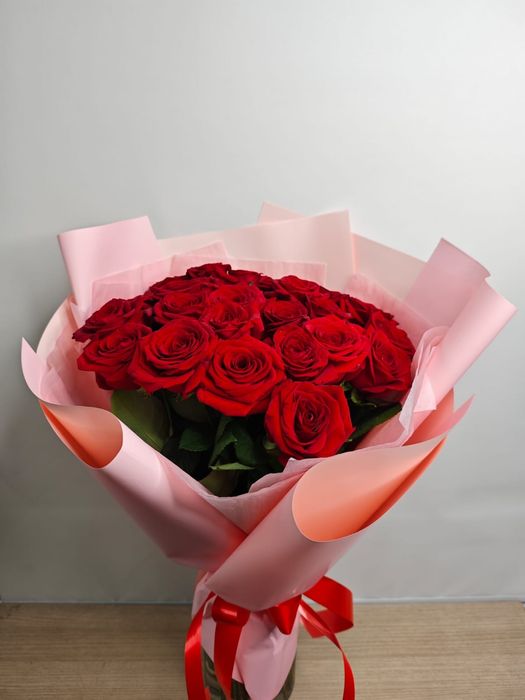 Розы букеты цветы доставка