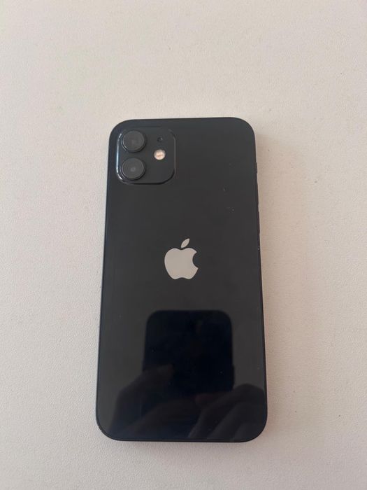 продаю айфон 12 в идеальном состоянии