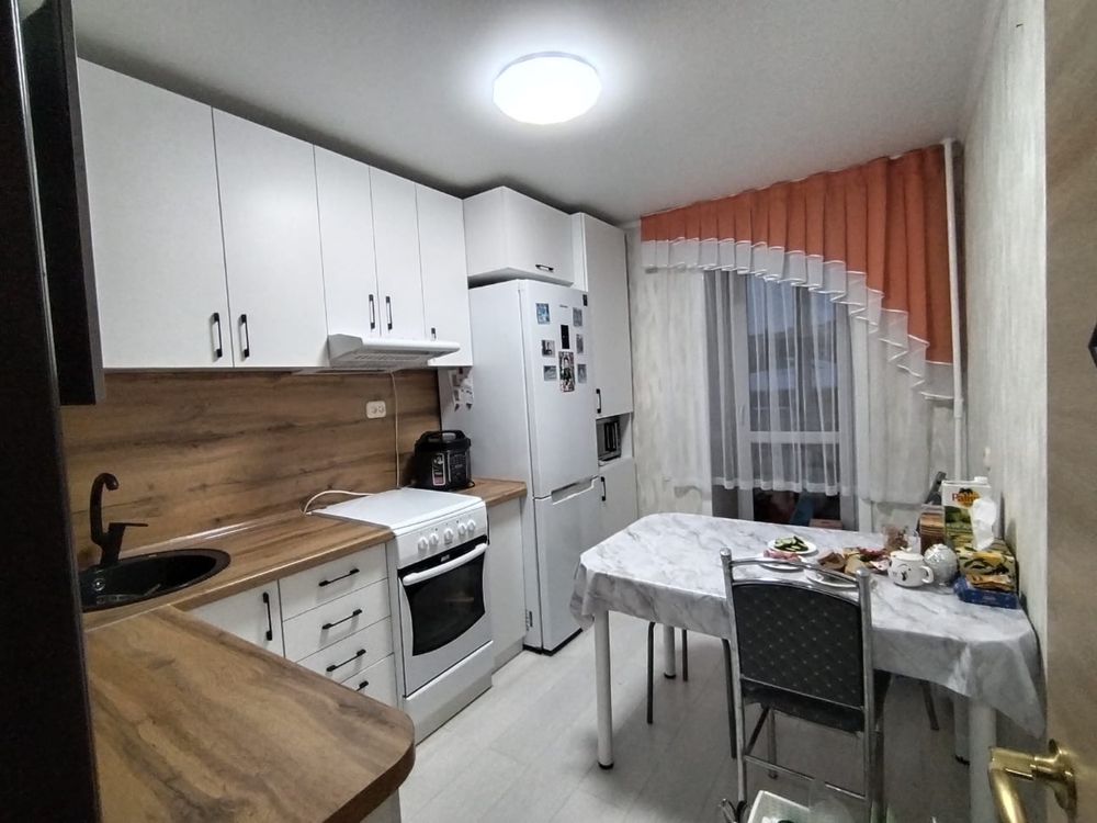 Продам 3х комн в 19 мкр