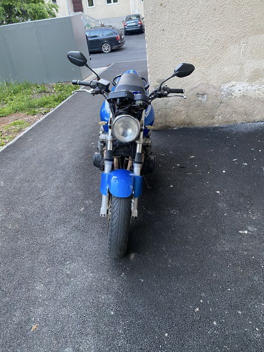 Vând kawasaki zr7 limitat la A2