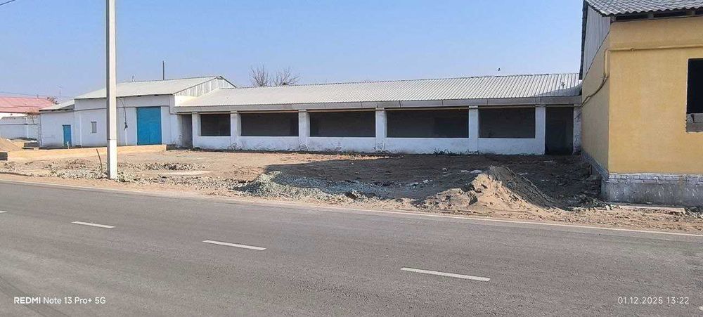 Шовот туман Марказида 870,0 кв.метр бино сотилади