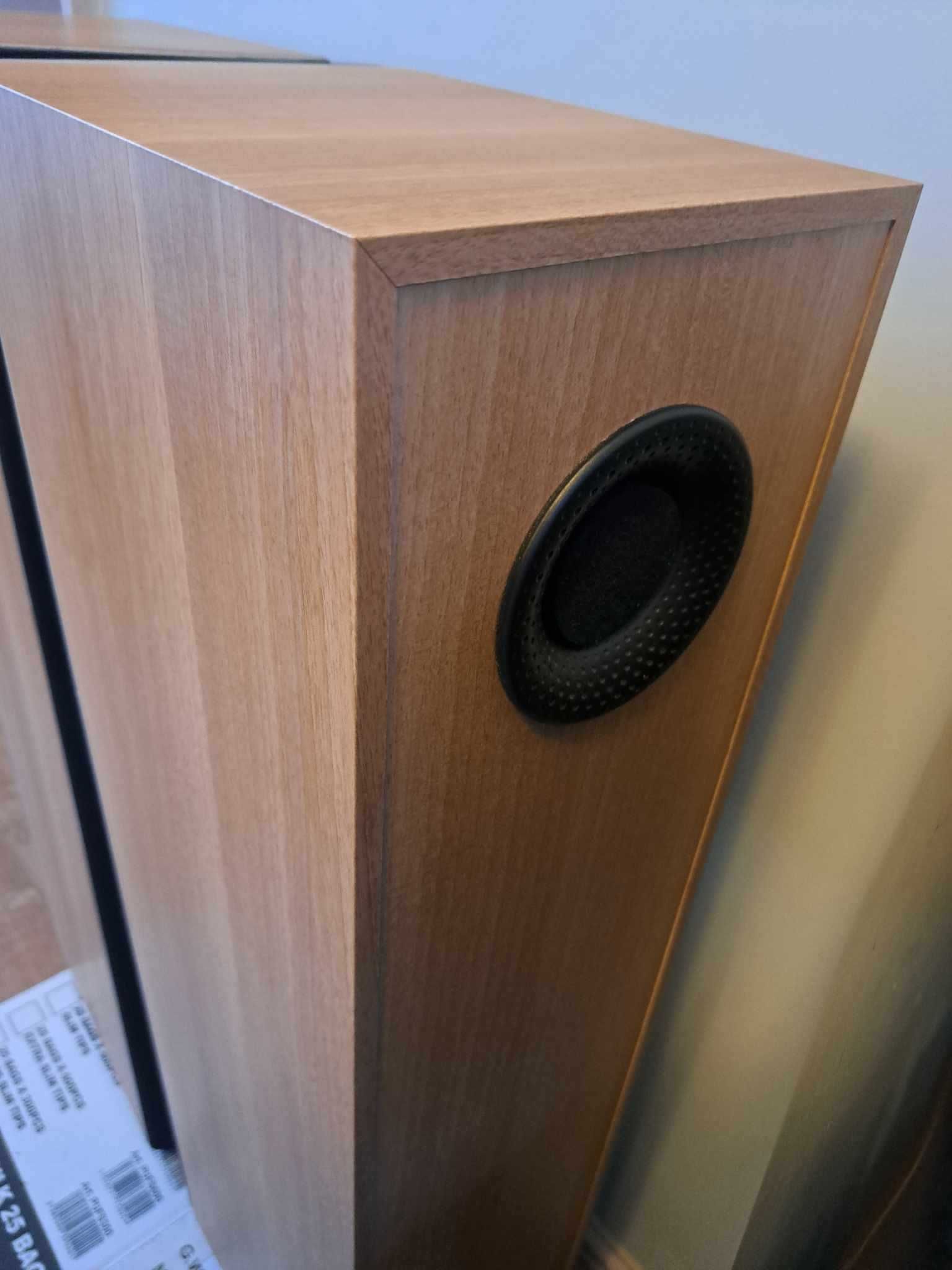 Bowers and Wilkins 5.0 home theaters