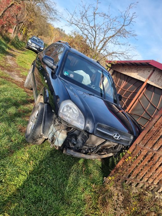 Dezmembrez Hyundai Tucson 2.0 Crdi 2008 E4