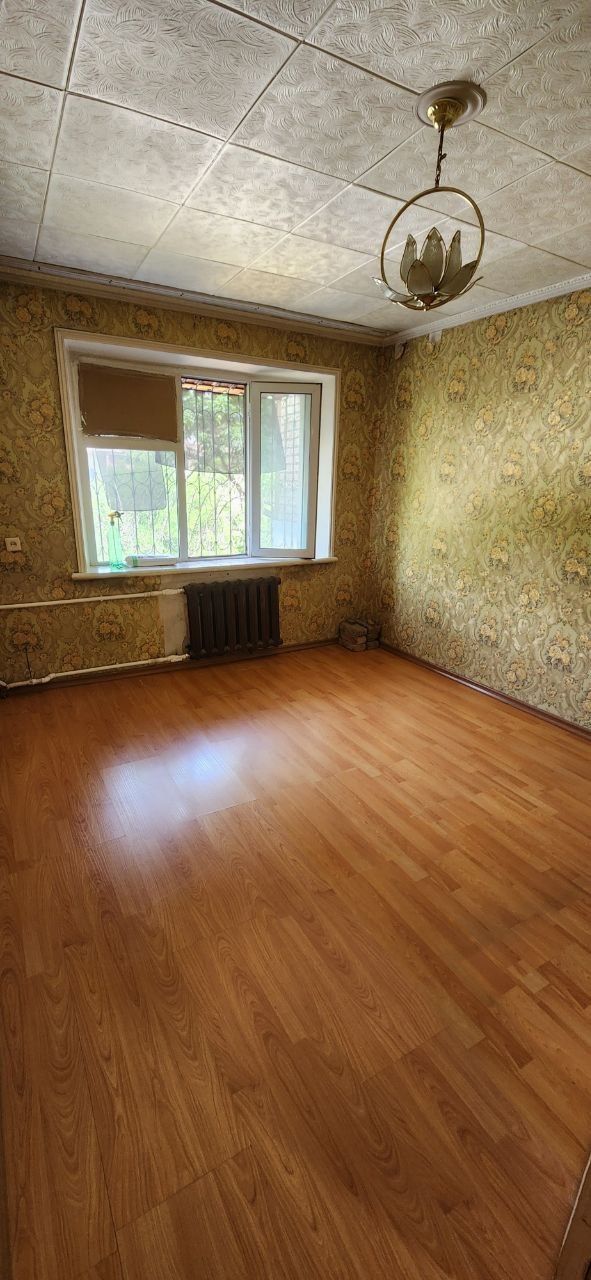 Продаётся 3/4/4 Лисунова, Черёмушки паспортный стол