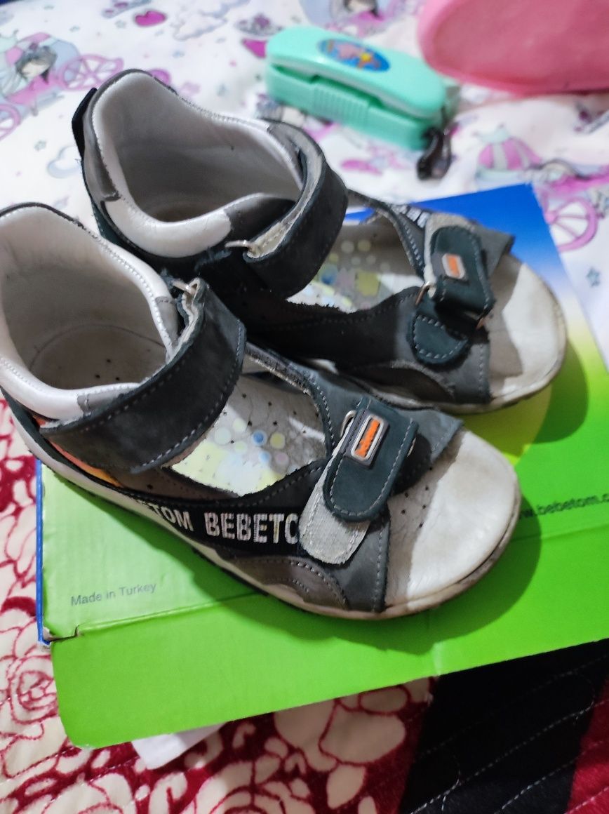 Продам ортопедические сандали фирма Bebetom