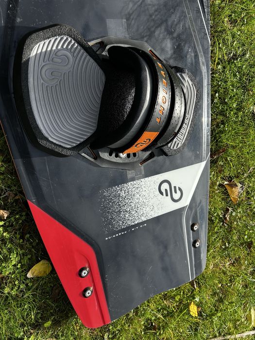 Кайт дъска Eleveight Stellar 136/41