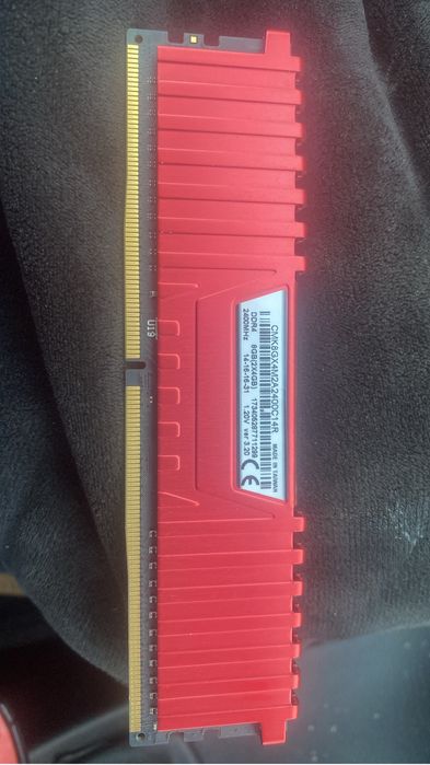 RAM Corsair Vengeance LPX DDR4