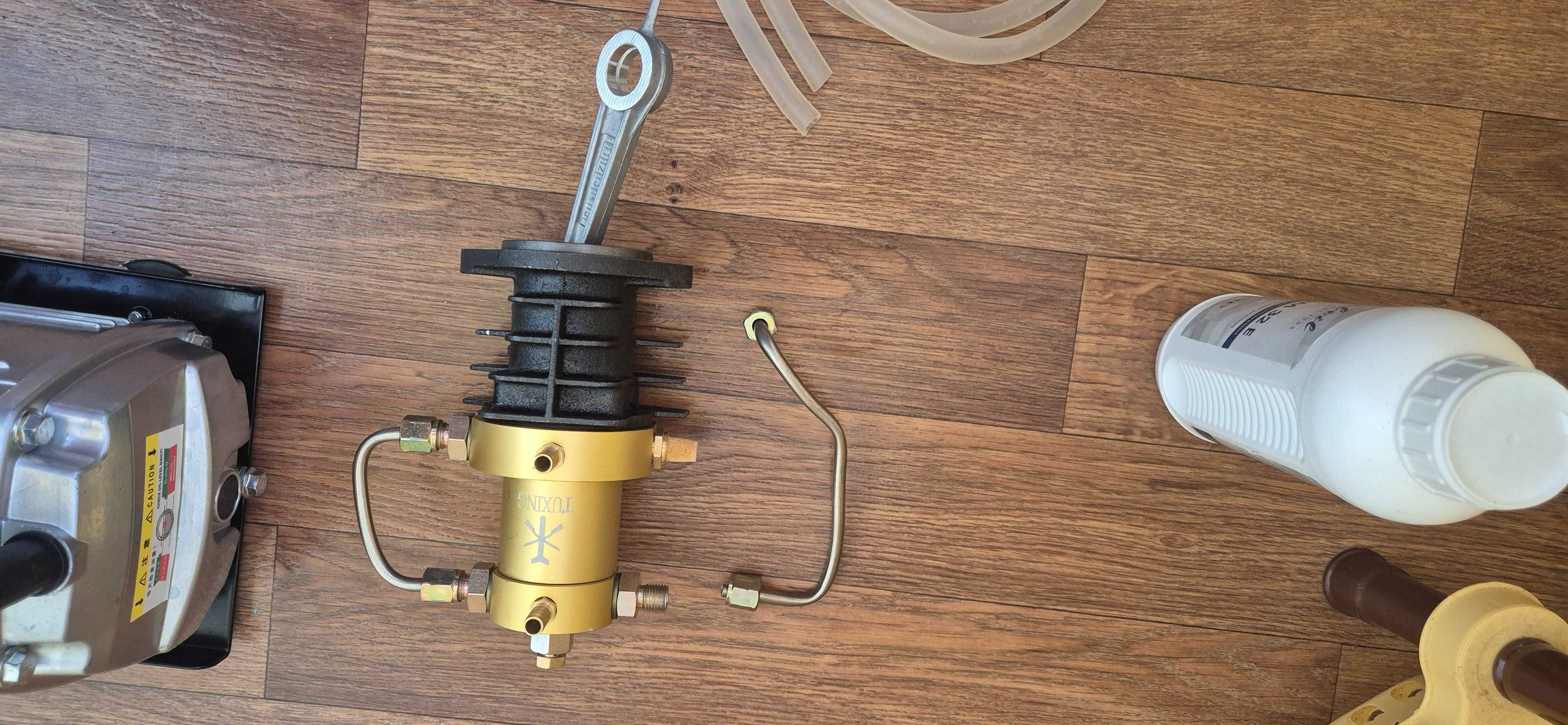 Compresor de aer 300 bar 4500 psi + sticlă de 2 litri