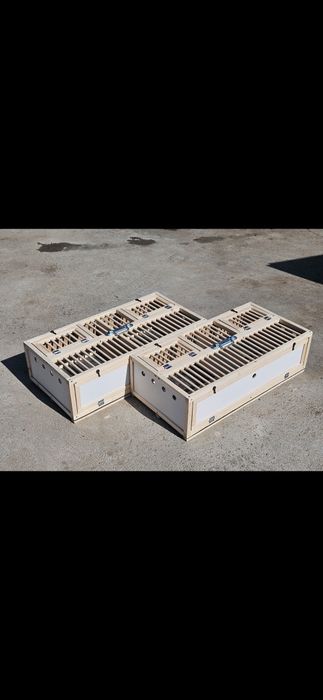 Confecționez diferite obiecte din lemn