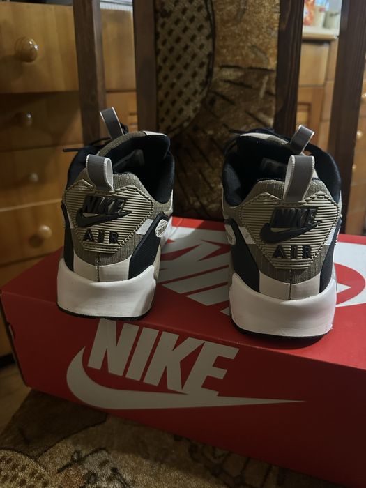 Nike Air Max 90 Drift