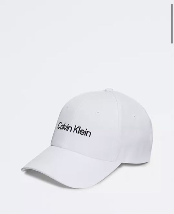 Кепки от Calvin Klein