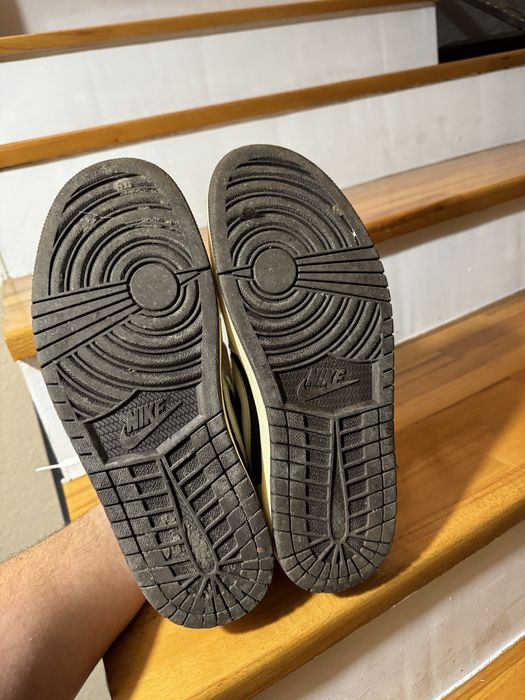 Jordan 1 Travis Scott Low