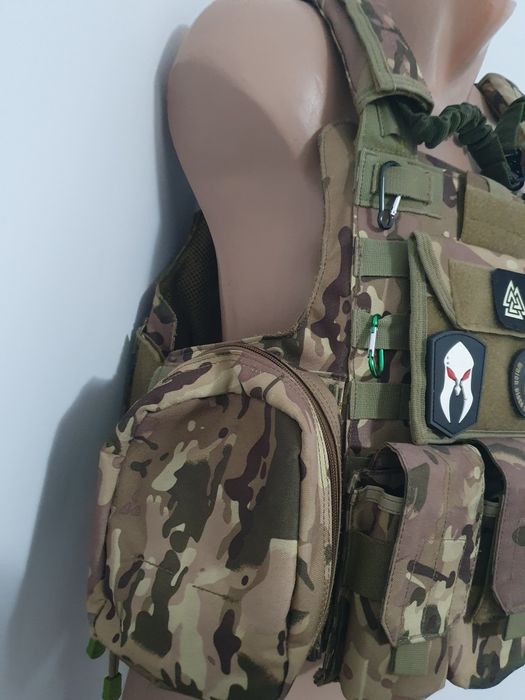 Vesta tactica Combat Armor System 8Fields Multicam
