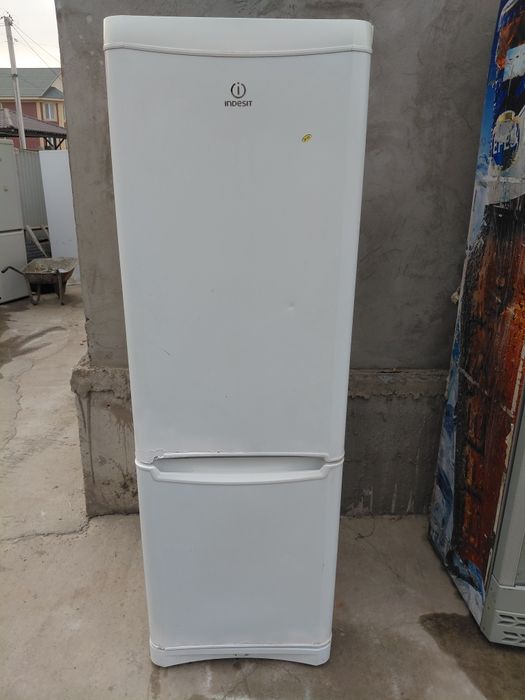 Холодильник рабочая Индезит Доставка есть
