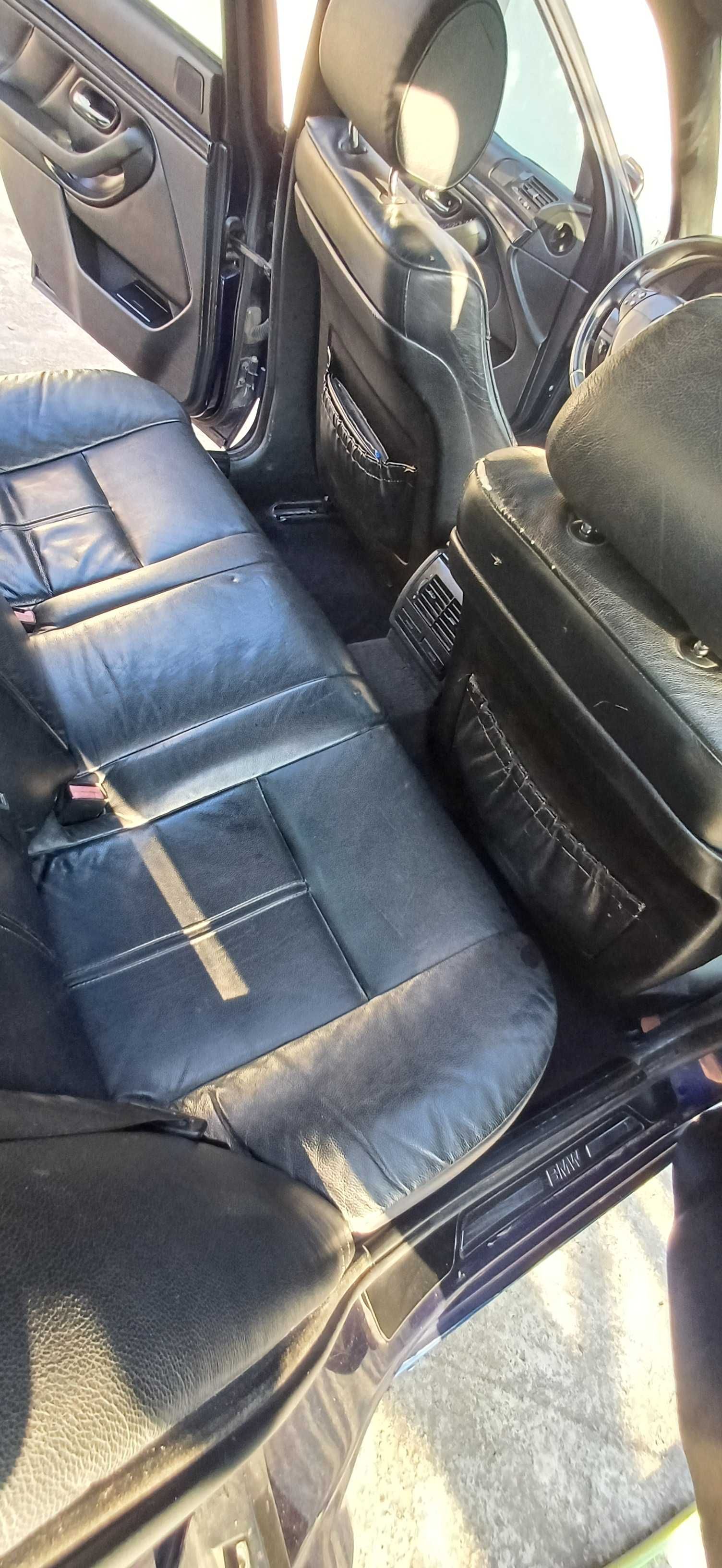 Продавам Bmw e39 520i