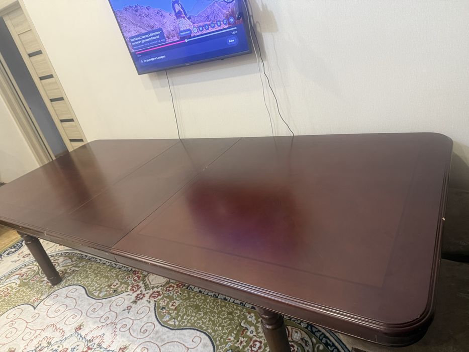 Продам большой стол