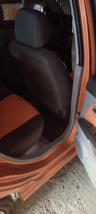 Vând Kia Picanto