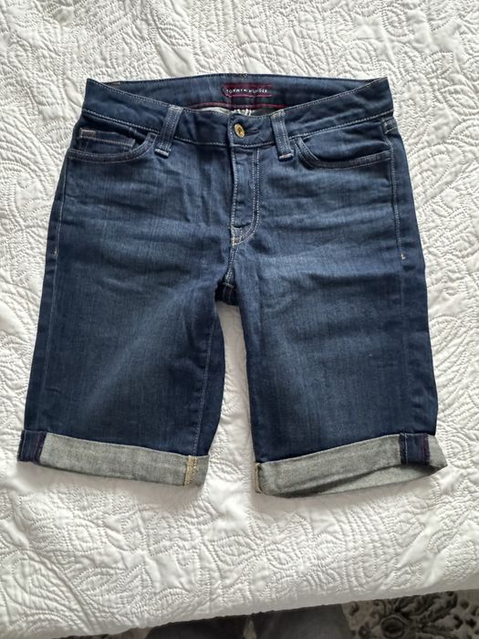 Blugi scurti Tommy Hilfiger