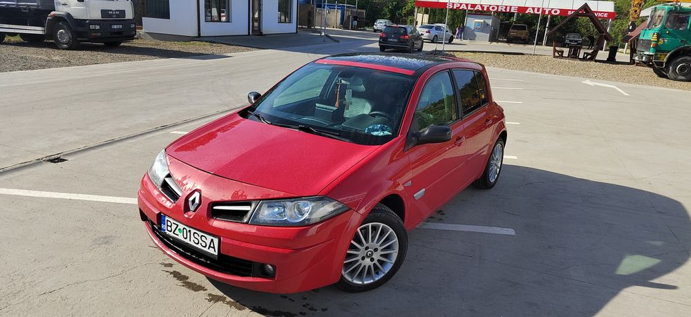 Dezmembrez Megane 2 1.5 dci 106 cp